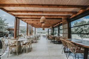 Se sirven desayunos, almuerzos, cenas y brunch
