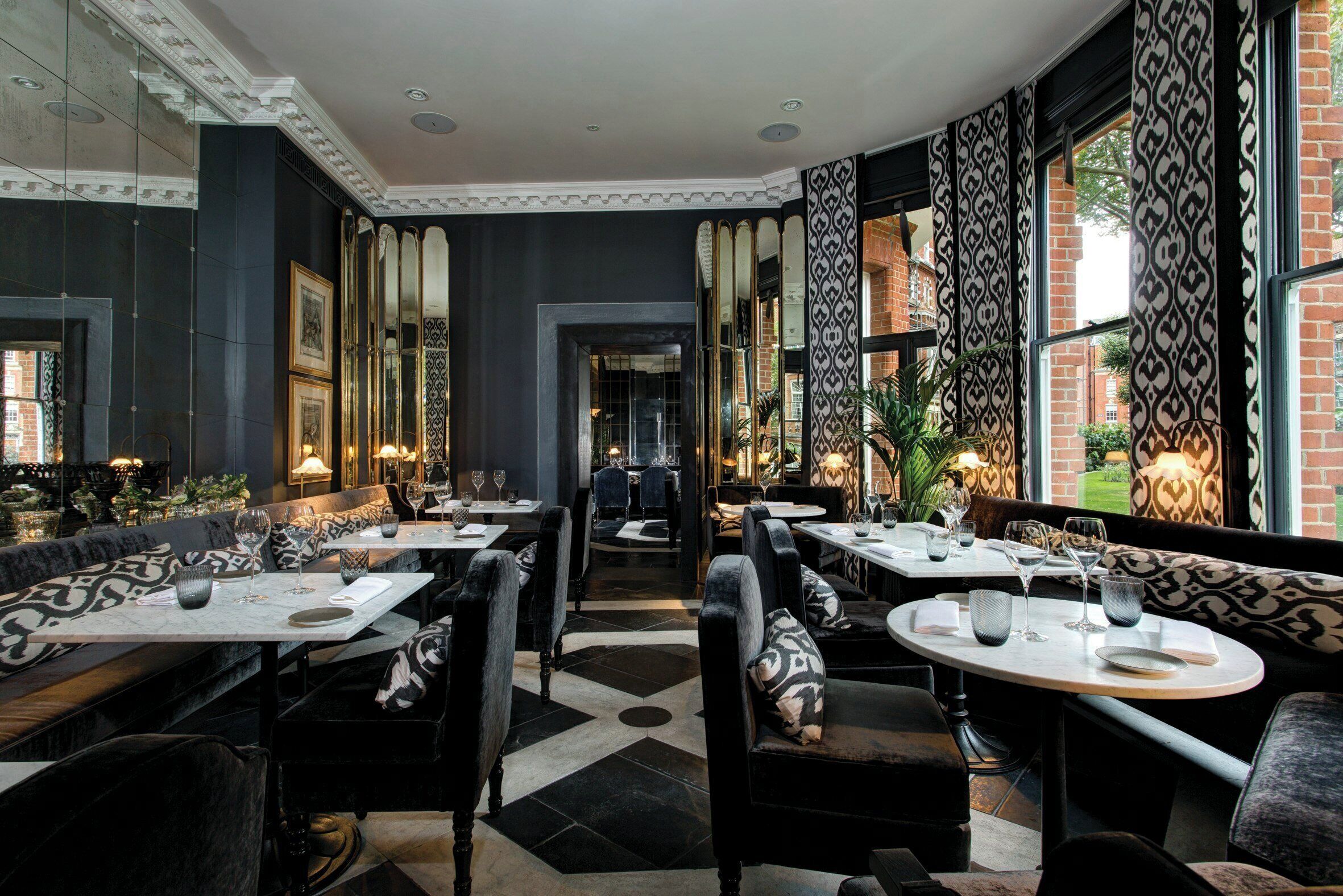 lunch, dinner served; italian cuisine, garden views