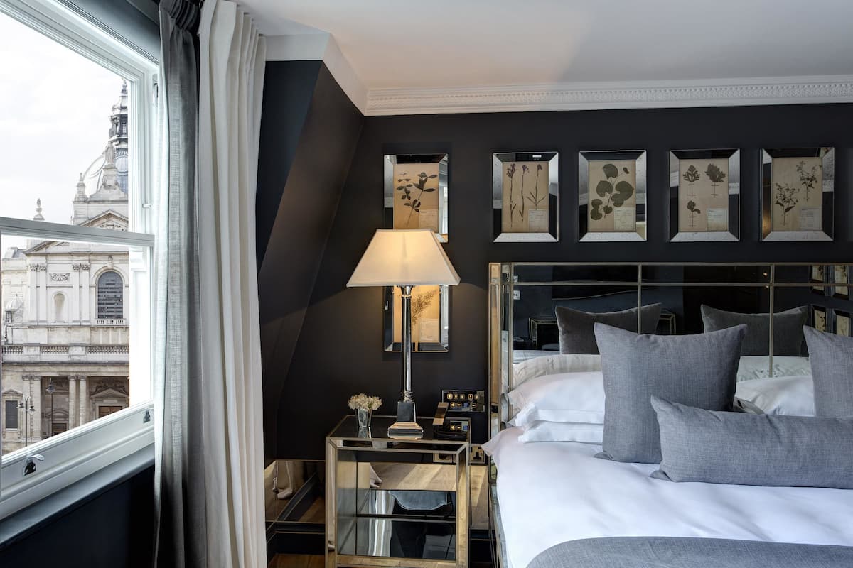 1 chambre, draps italiens Frette, literie de qualité supérieure