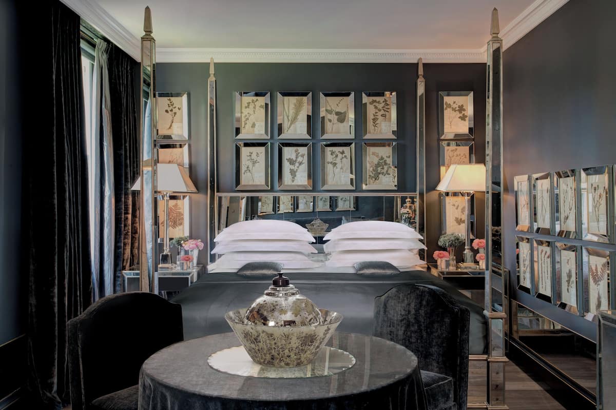 Junior-suite | 1 soveværelse, italienske lagner fra Frette, premium-sengetøj, dundyner