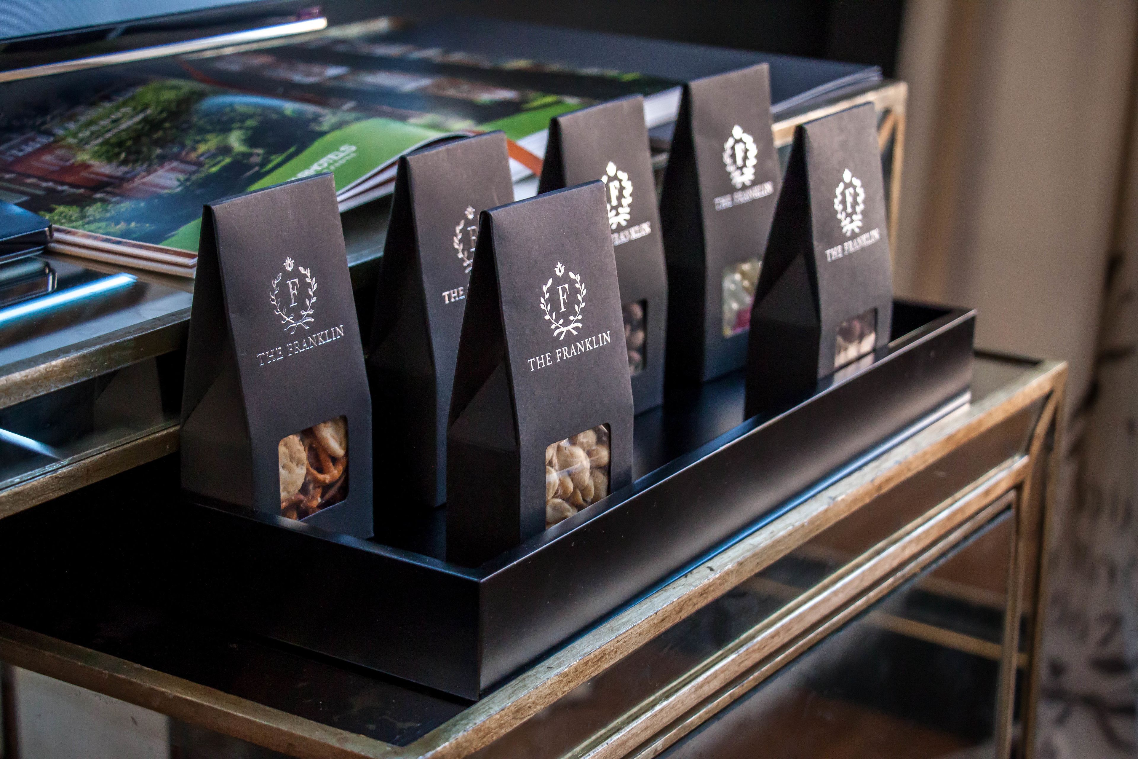 suite executive | 1 bedroom, frette italian sheets, premium bedding, down duvets