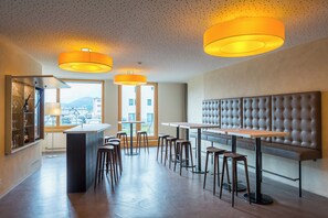Bar (on property) - Youth Hostel St. Moritz (St. Moritz)