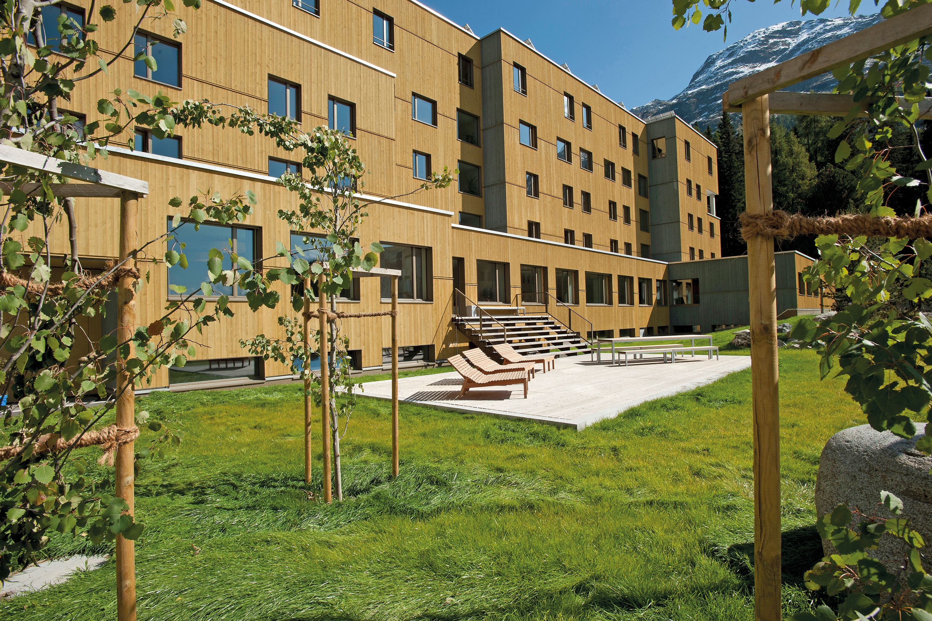 واجهة المنشأة