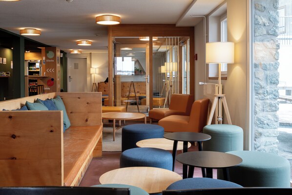 Lobby - Youth Hostel Zermatt (Zermatt)