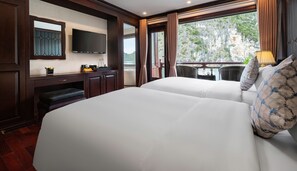 Junior Twin Suite, Balcony | In-room safe, desk, blackout drapes, free WiFi - Rosa Cruise Halong (Ha Long)