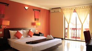 Superior Double Room with Balcony