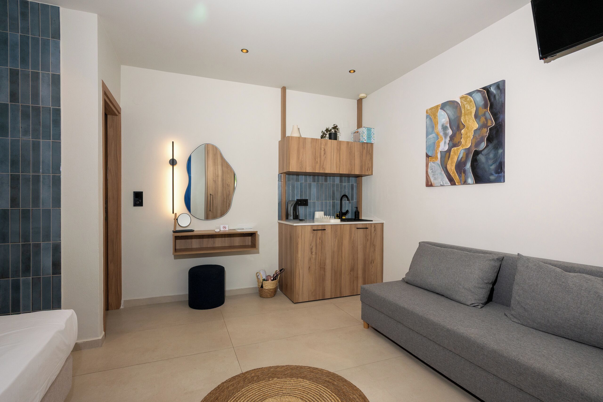 Apartamento familiar, 1 habitación, vistas al jardín | Escritorio, tabla de planchar con plancha, cunas gratuitas y wifi gratis