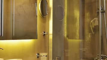 In-room safe, iron/ironing board, free WiFi, bed sheets