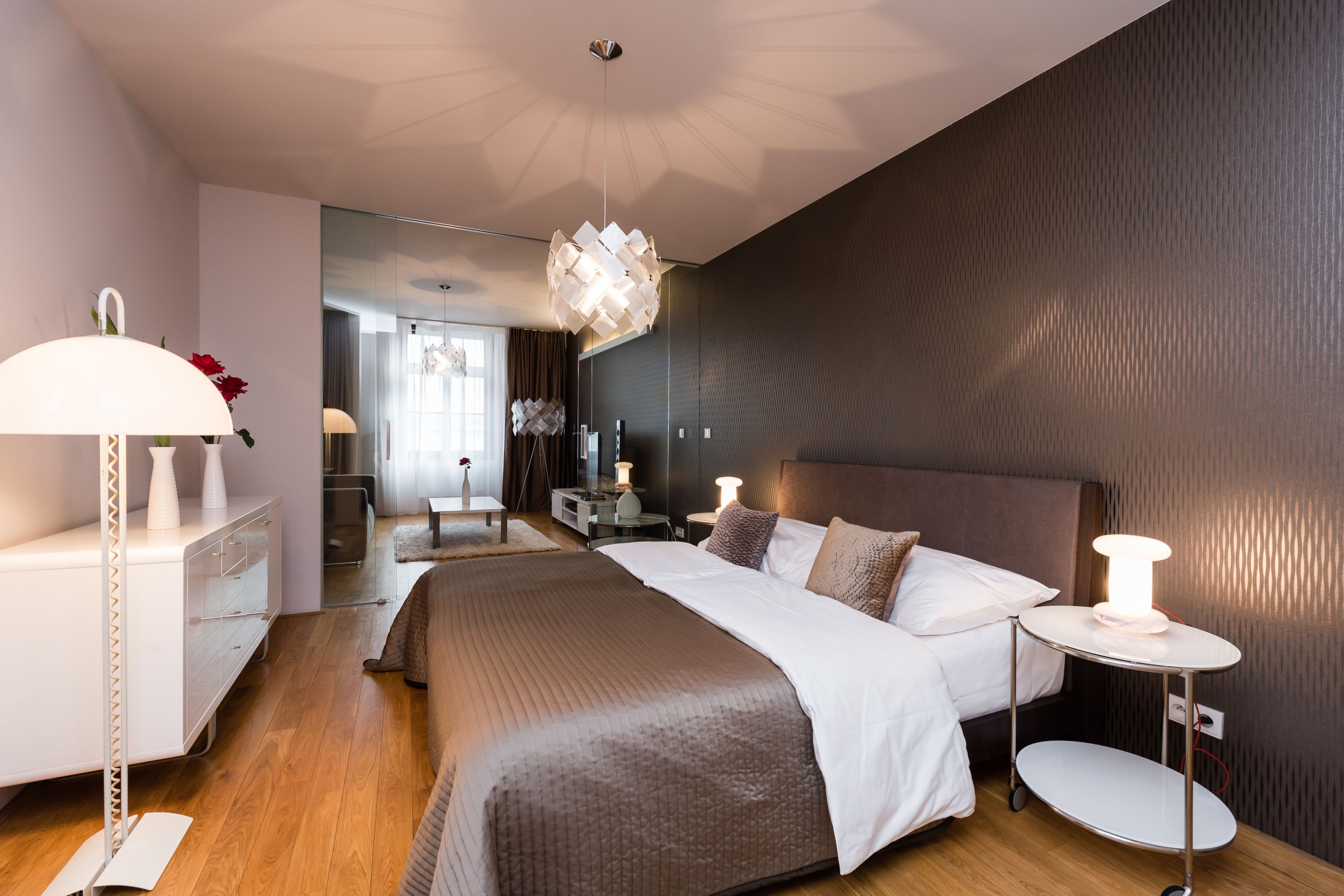 EMPIRENT Karlin Apartments