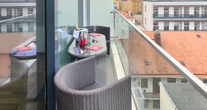 Karlin Residence by TKC