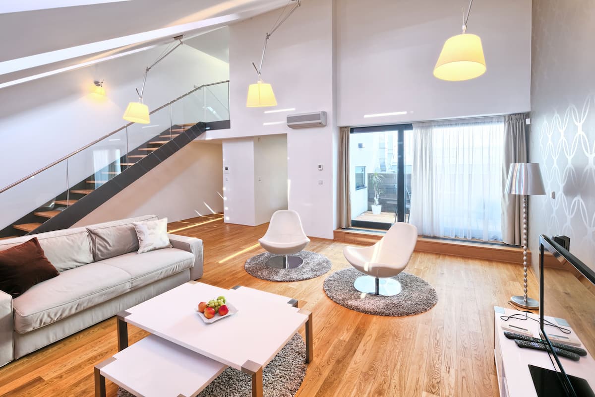 Duplex, Terrace | Living area | Flat-screen TV, DVD player