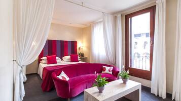 Luxury-Doppelzimmer | Minibar, Zimmersafe, Schreibtisch, Babybetten