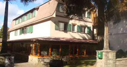 De la Plaza Hostel