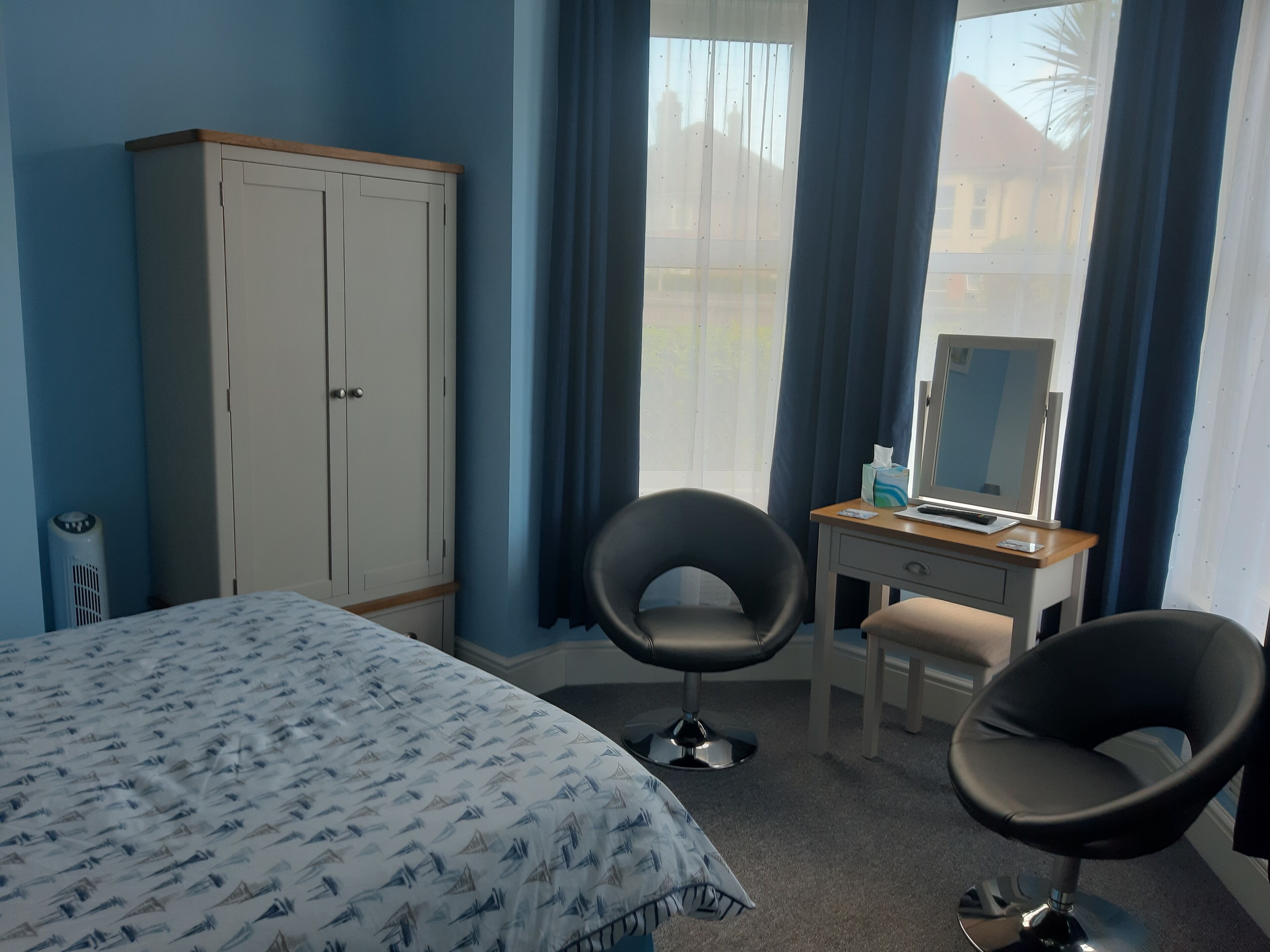 Dobbeltrom, eget bad (Ground Floor) | Wi-fi (inkludert) og sengetøy