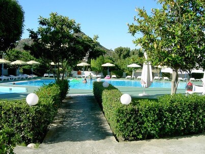 Tsampika Hotel