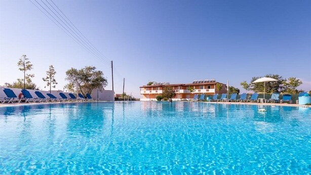 Outdoor pool - Frida Corfu Apartments (Corfu)