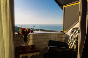 Penthouse, bain à remous, vue mer