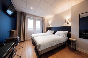 Classic Double Room | Premium bedding, desk, soundproofing, iron/ironing board - Hôtel du Parc Thionville Centre (Thionville)