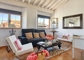 Penthouse, 1 habitación | 1 habitación, sábanas de algodón egipcio y ropa de cama de alta calidad 