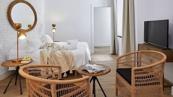 Apartment, 1 Bedroom | 1 bedroom, Egyptian cotton sheets, premium bedding, memory foam beds