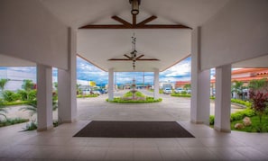 Fountain - Hotel Coclé (Penonome)