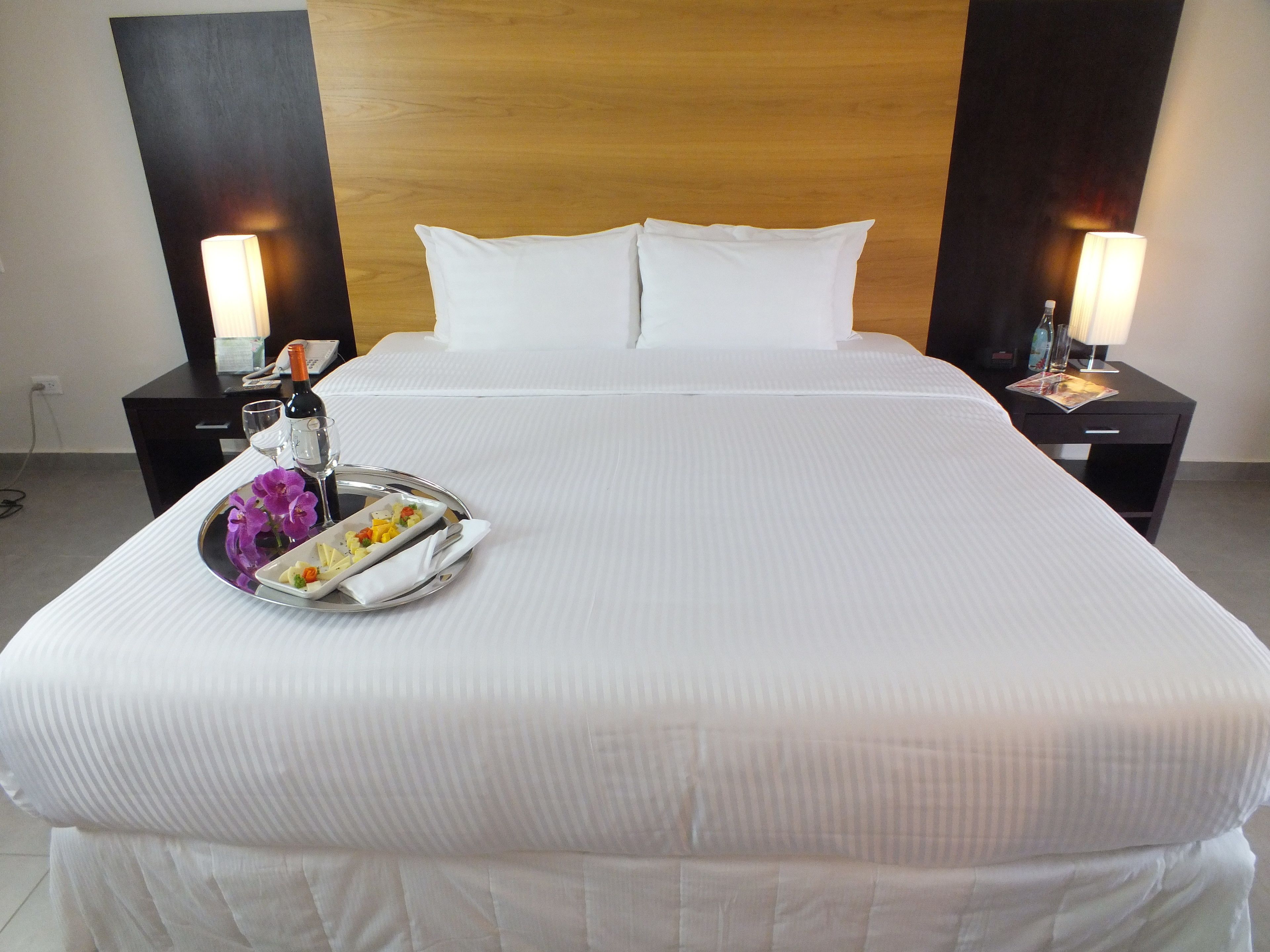 room service – dining