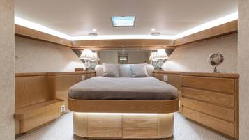 Suíte superluxo | 1 quarto, roupas de cama premium, edredons de pluma