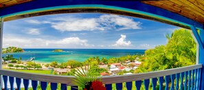 Room (Chambre Vue Mer) | Balcony