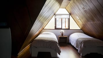 雙床房 | 熨斗/熨衫板、床單