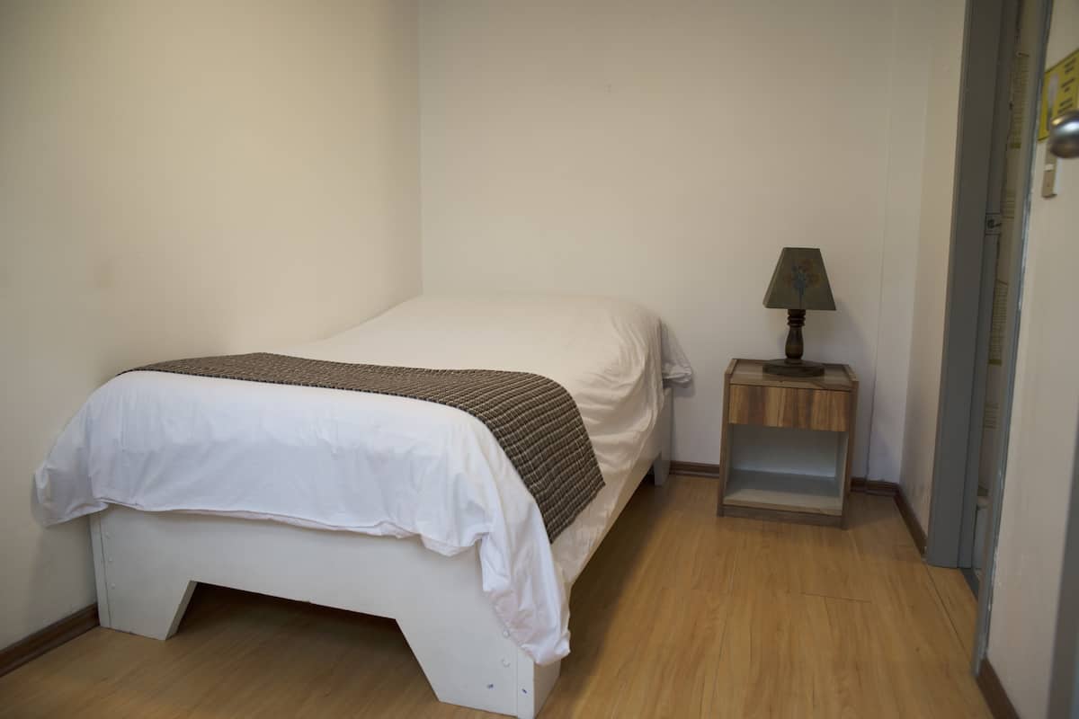 Economy Single Room