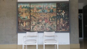 Lobby sitting area - Torre Potosí (Rosario)
