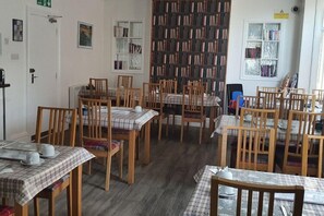 Restaurant - The Aldor Guest House (Skegness)