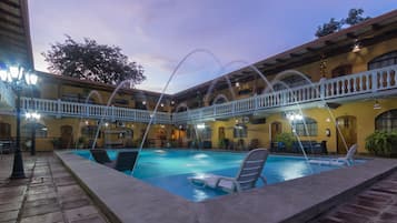 Outdoor pool, pool loungers