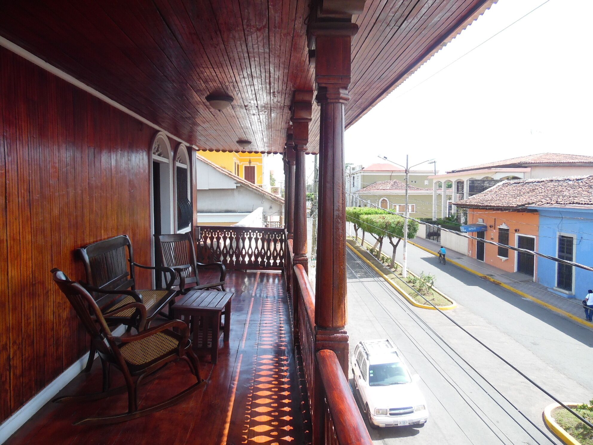 family suite, non smoking | premium bedding, desk, free rollaway beds, free wifi