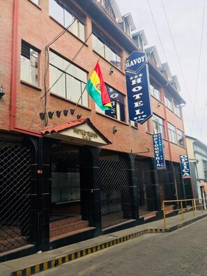 Majoituspaikan sisäänkäynti