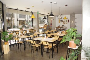 Free daily continental breakfast - Epico Recoleta Hotel (Buenos Aires)