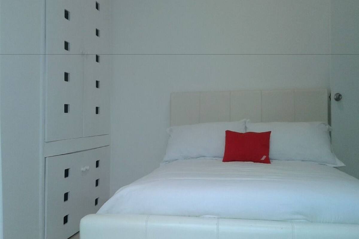 Apartamento urbano | 1 quarto, roupas de cama premium, ferros/tábuas de passar roupa