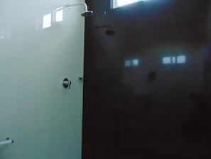 1 habitación y ropa de cama de alta calidad 
