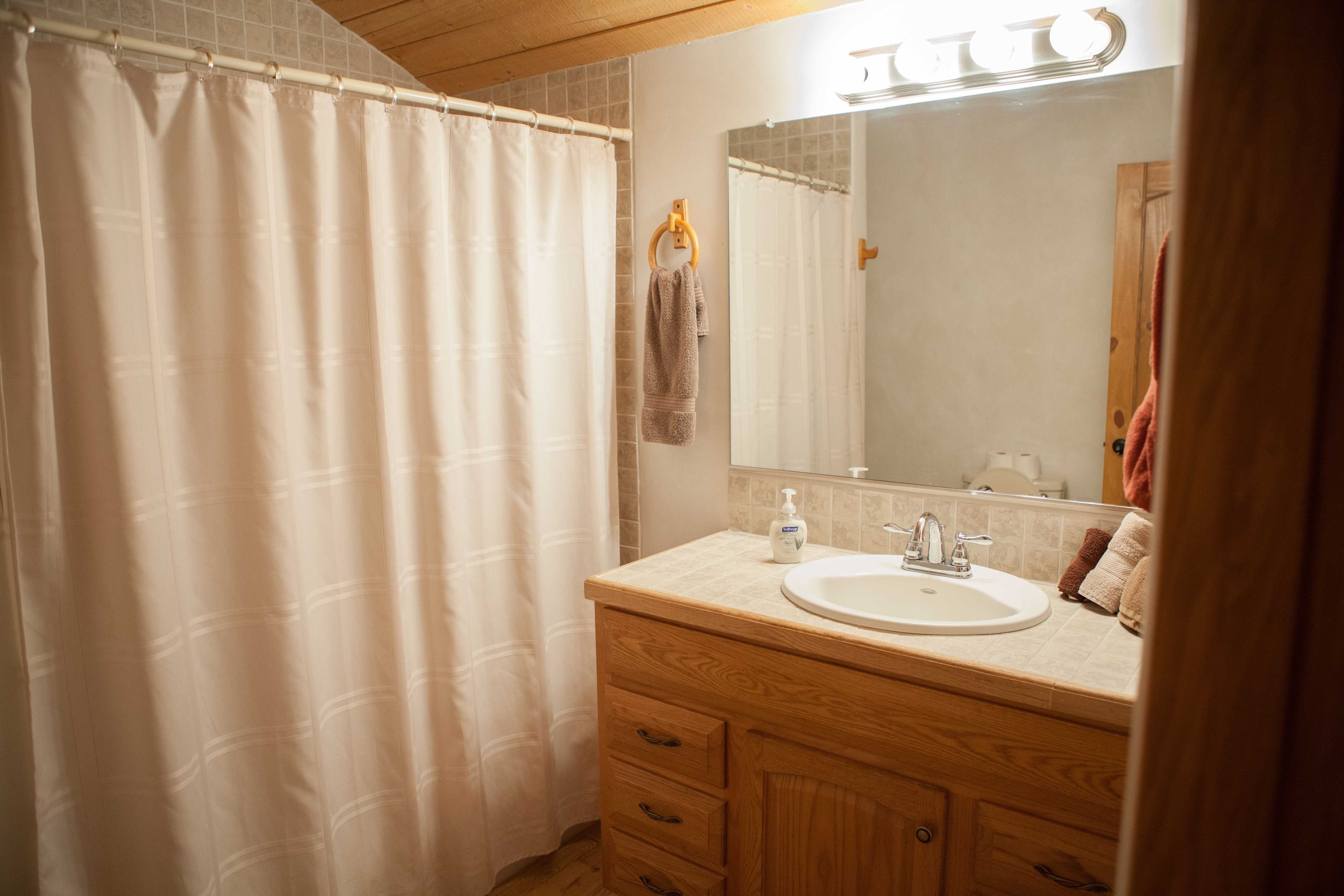 Luxury Canyon Suites - 3 Bedroom, 2 Bath ($125.00 Cleaning fee) | Bathroom | Free toiletries, hair dryer, heated floors, towels