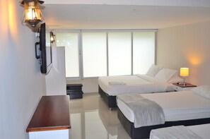 Junior Suite | In-room safe, free cots/infant beds, free WiFi - Hotel Casa La Fleur (Medellín)