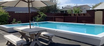 殖民風格汽車旅館