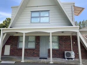 Terrace/patio - Colonial Motel (Papakura)