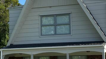 Super King Studio Unit | Terrace/patio