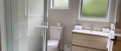 Studio (Super King) | Luxe beddengoed, gratis wifi, beddengoed