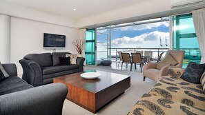 Deluxe Suite, 2 Bedrooms, Balcony | Living room