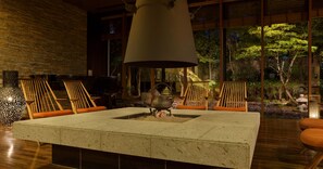 Lobby - Laforet Ito Onsen Yunoniwa (Ito)