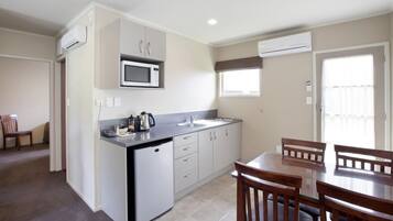 2 Bedroom Unit | Private kitchen | Fridge, microwave, coffee/tea maker, electric kettle
