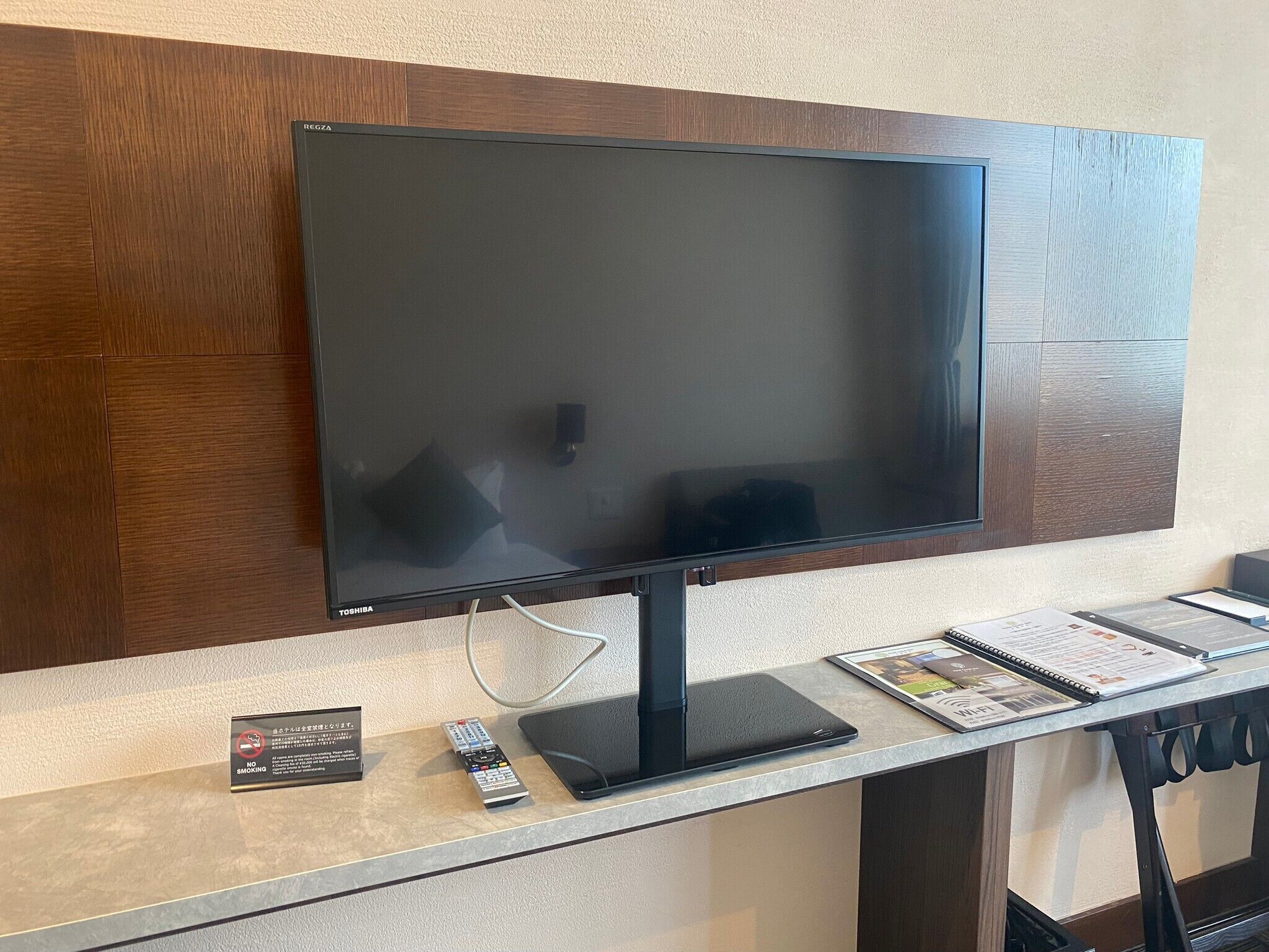 standard twin room | 1 bedroom, desk, cots/infant beds, free wifi