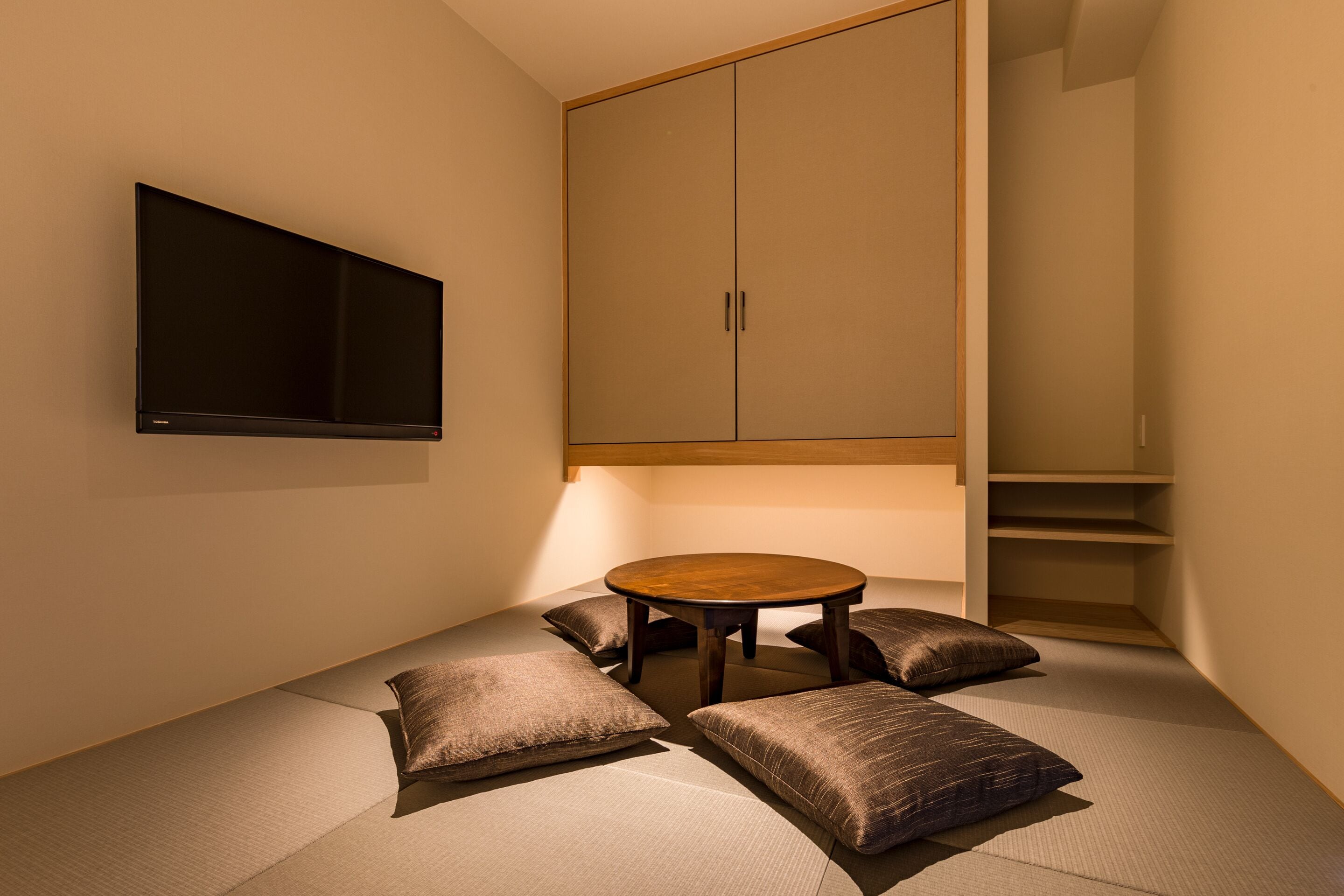 annex standard japanese-western room | 1 bedroom, desk, cots/infant beds, free wifi