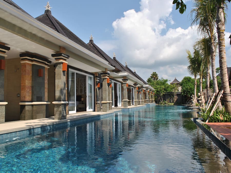 Fachada de la propiedad